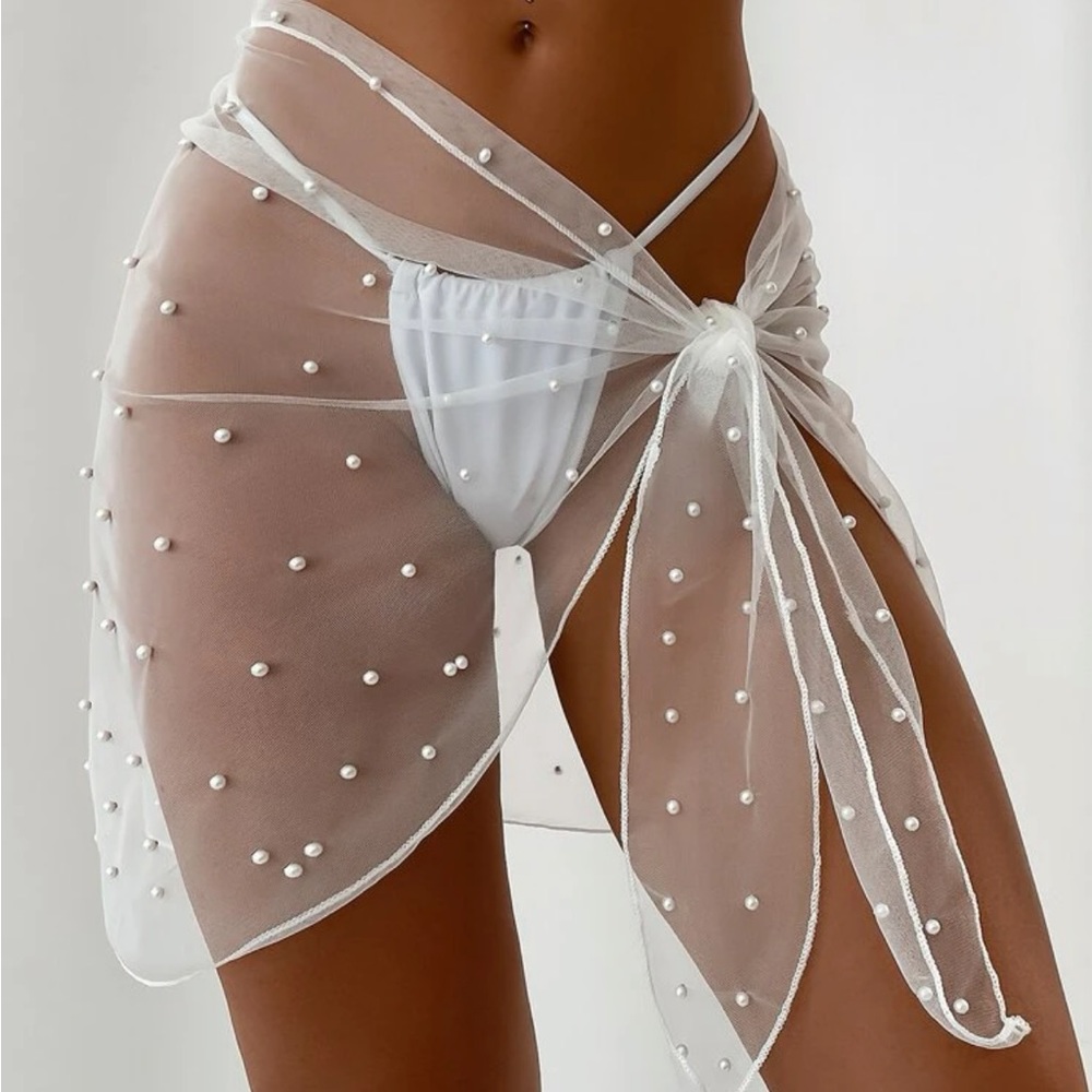 White & Pearl Bridal Sarong